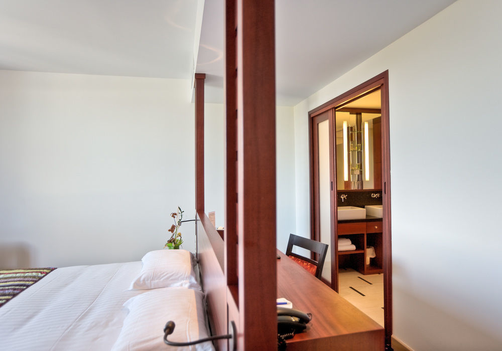 Le Mauritia Hotel Et Spa Pornic Rom bilde